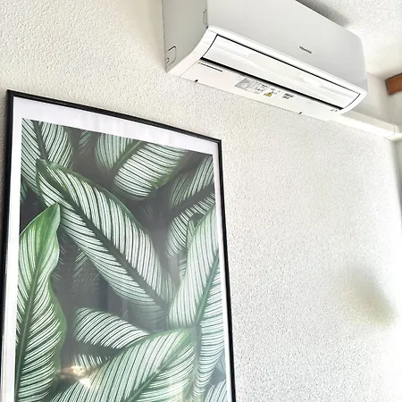, Marco Polo Apartment