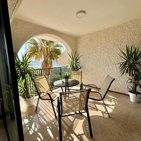 , Marco Polo Apartment *